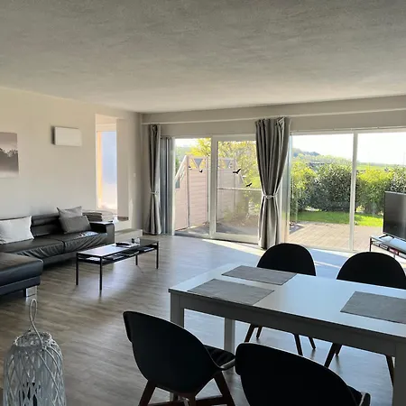 Apartamento Mit Terrasse Und Eigenem Garten In Ortsrandlage Hartenfels